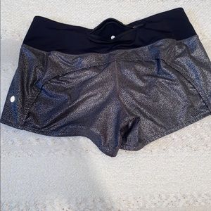 Lululemon shorts size 8